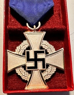 Original Nazi 25-Year Faithful Service Cross by Wächtler & Lange with Case